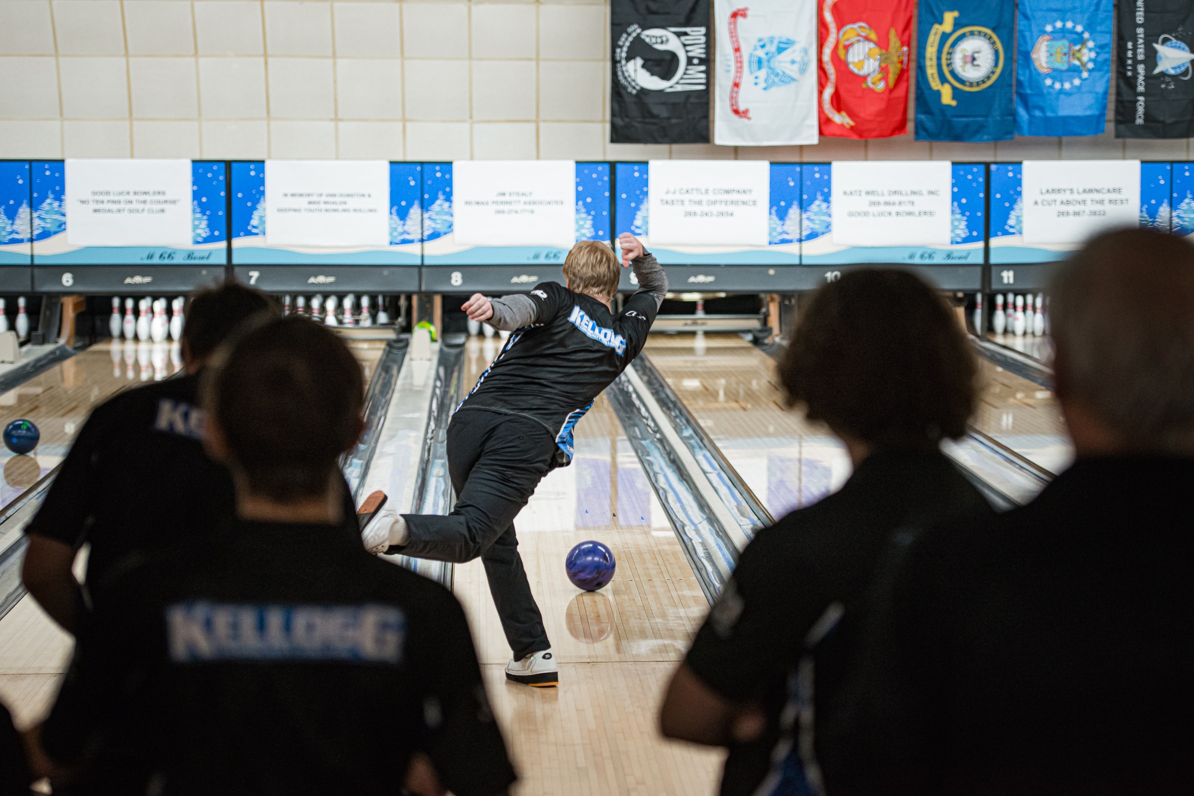 Men's Bowling Places 2nd at Moncalm