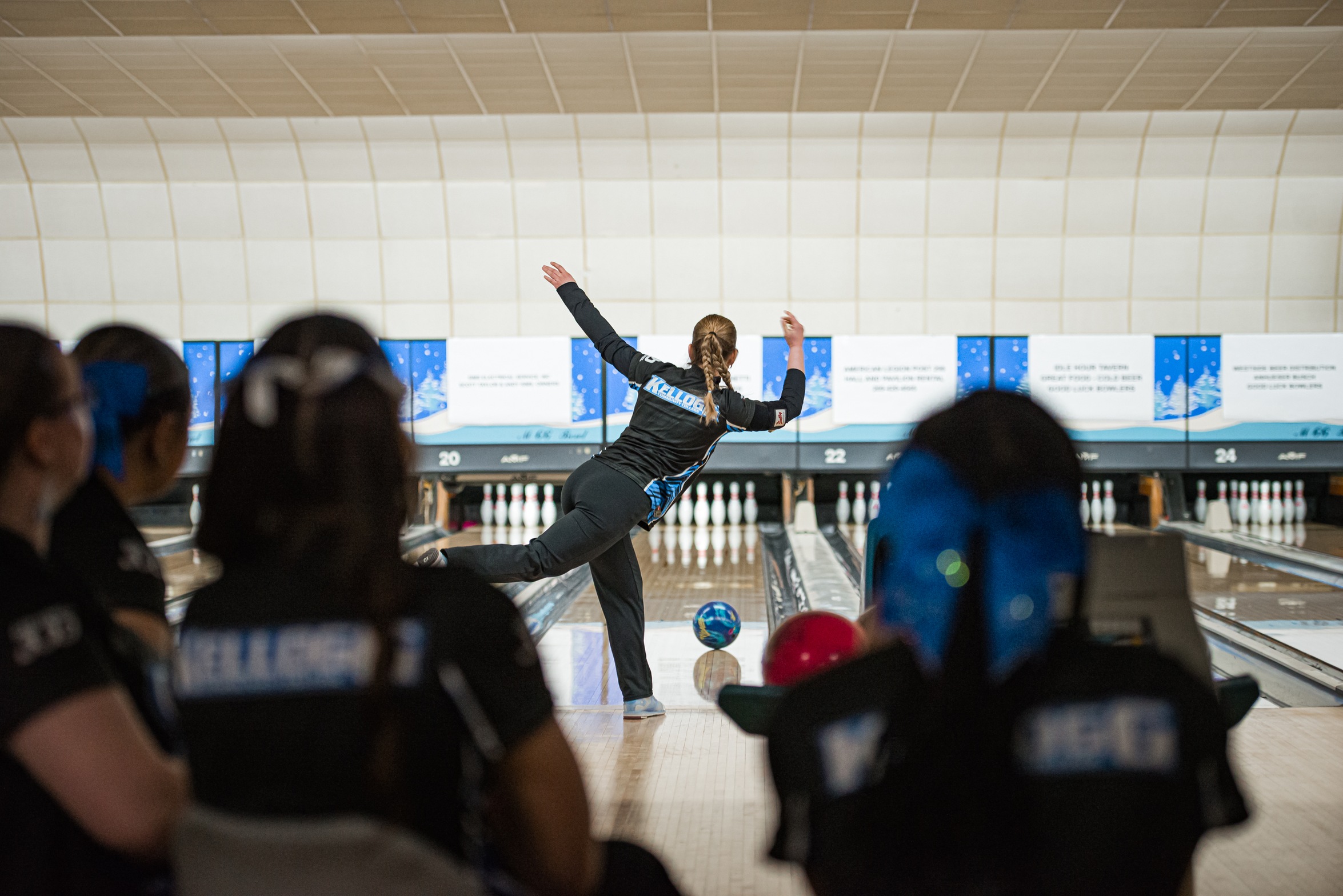 Women's Bowling Earns MCCAA and Region 12 Awards